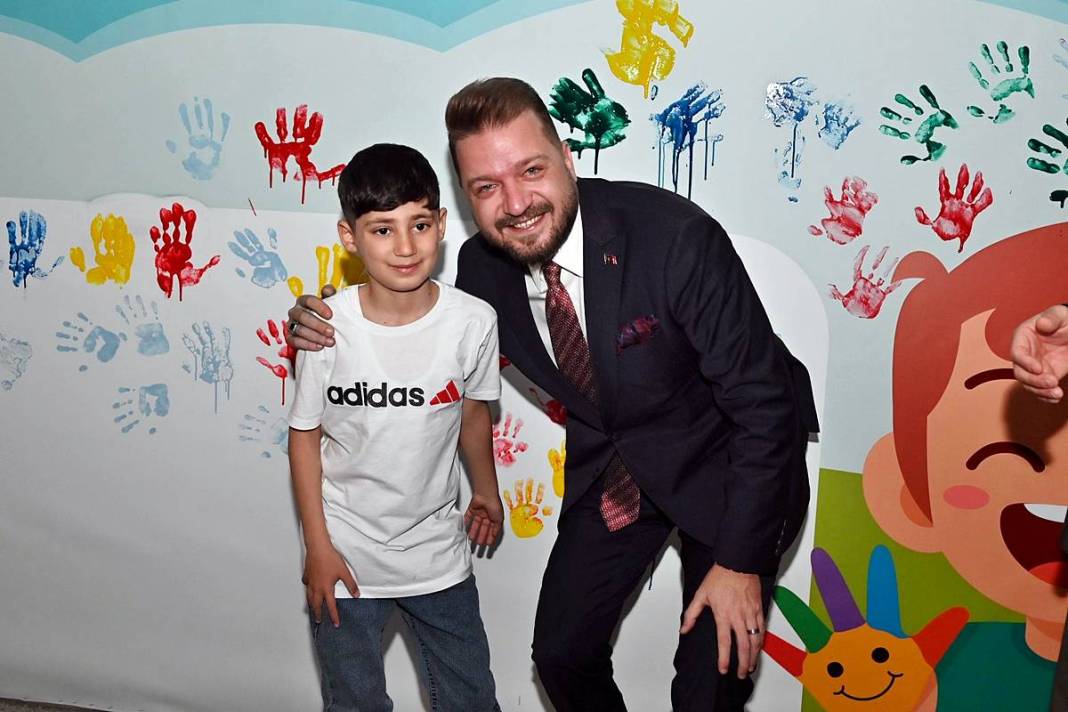 Çocuklar, bu metro istasyonundan çıkmayacak! Bursa'da 'Çocuk Dostu Metro İstasyonu' hizmete girdi 15